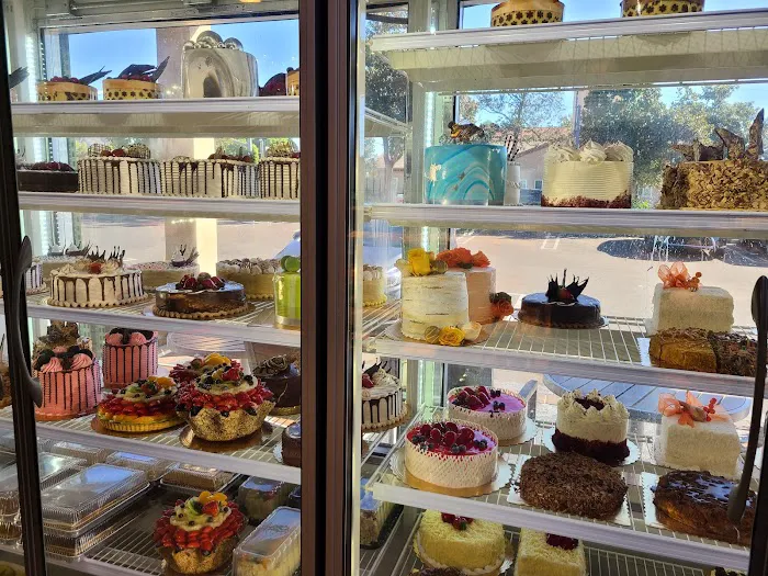 Masis Bakery Picture 3