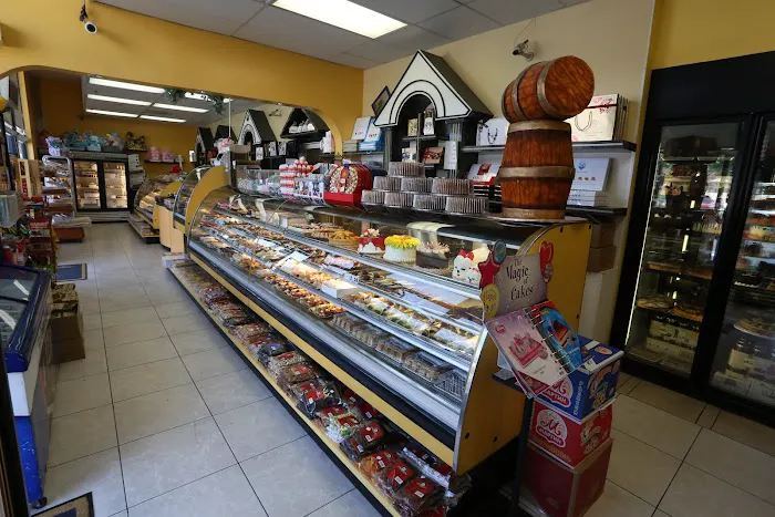 Venice Classic Pastry & Deli Picture 5