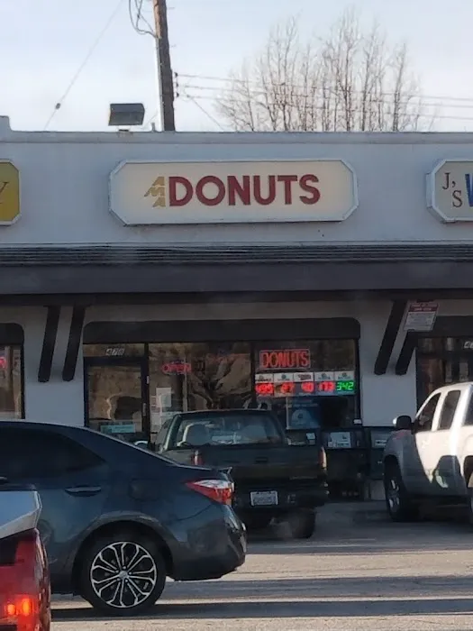 AMA Donuts Picture 6