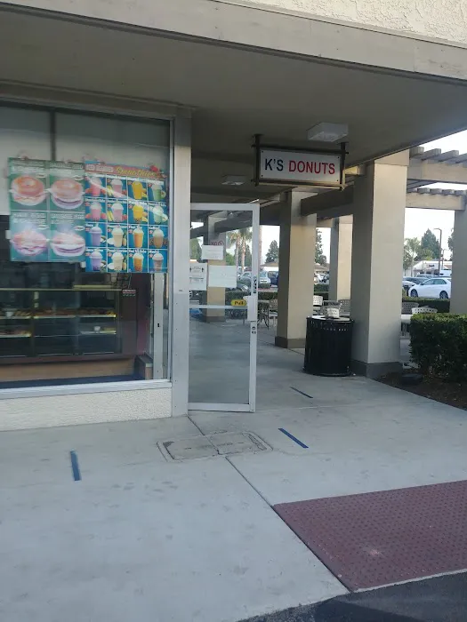K's Donuts Picture 10