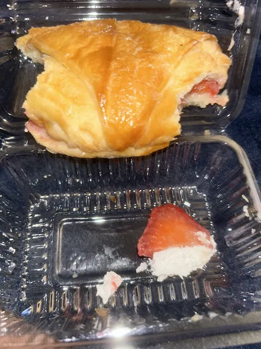 85°C Bakery Cafe - Tustin Picture 1