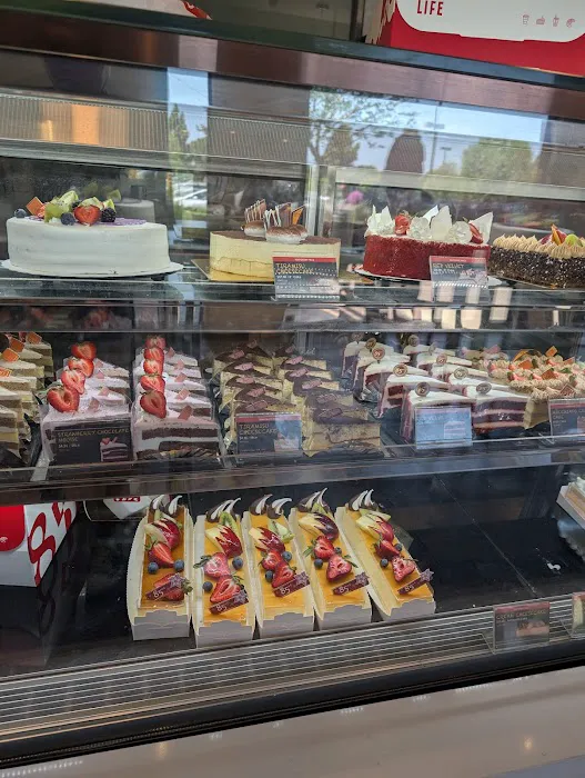 85°C Bakery Cafe - Irvine Picture 4