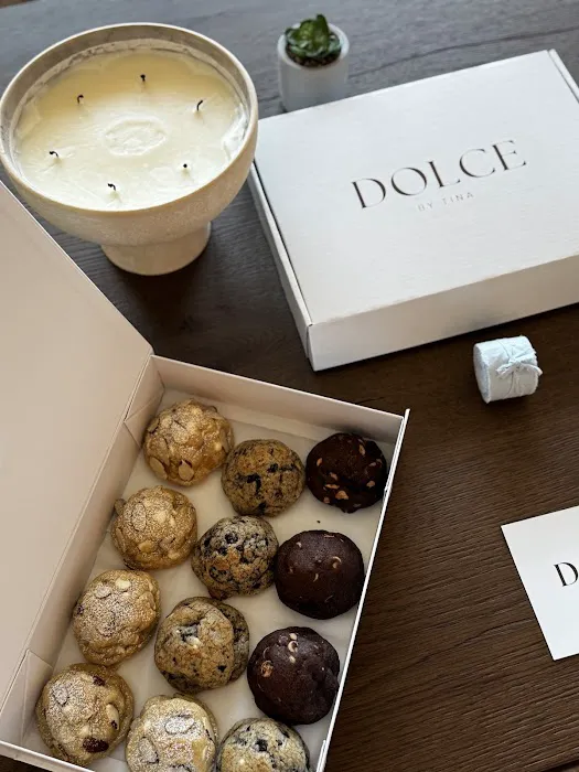 Dolce by Tina Picture 4