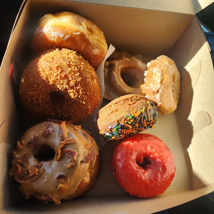 Jannys Donuts Picture 10
