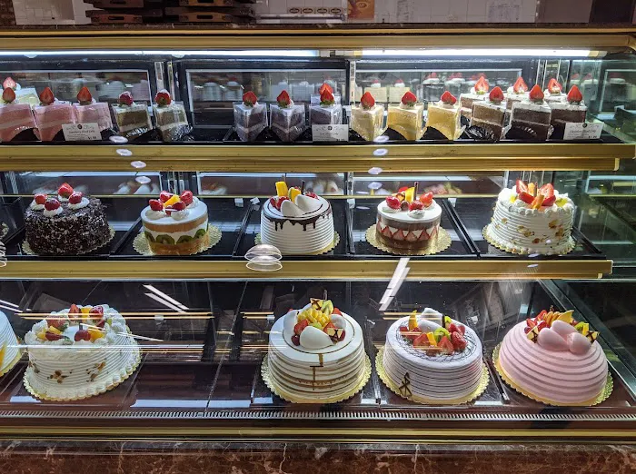 BF Bakery & Cafe Picture 5