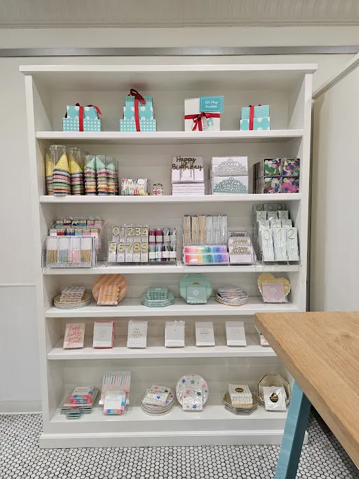 SusieCakes- Newport Beach Picture 6