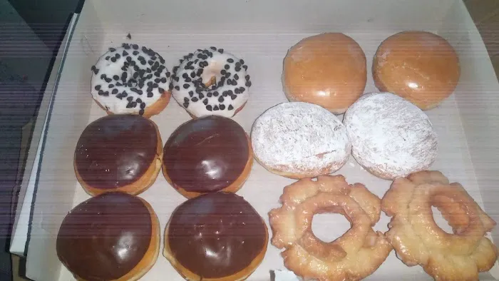 Mister Blue's Donut Shop Picture 6