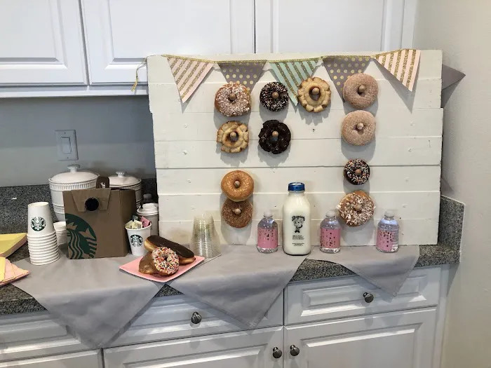 Ravins Donuts Picture 2