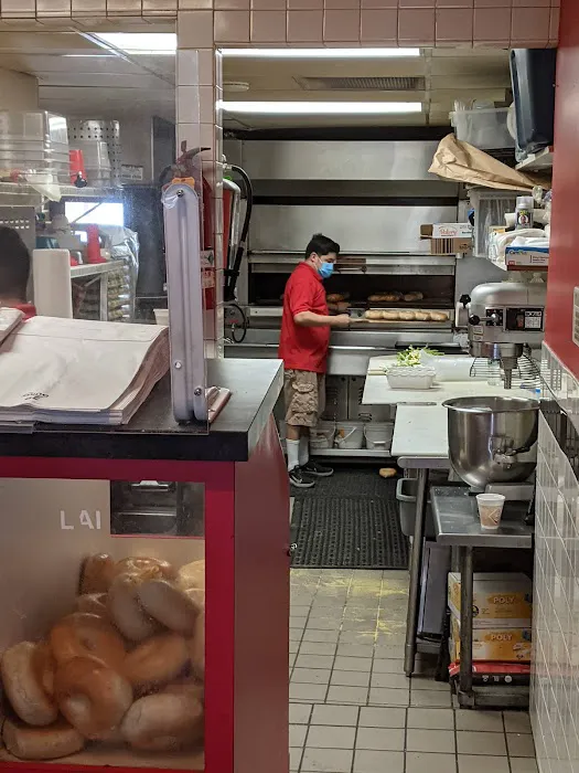 Bagel Stop Picture 3