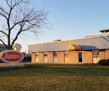 Juniors Cheesecake Bakery Outlet