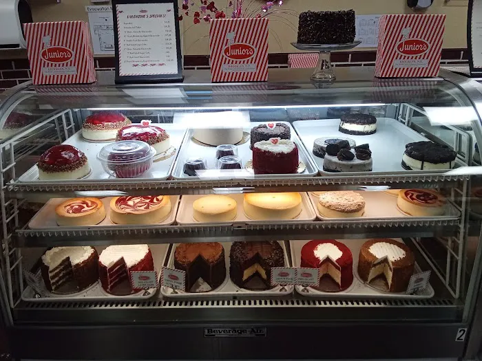 Juniors Cheesecake Bakery Outlet Picture 4