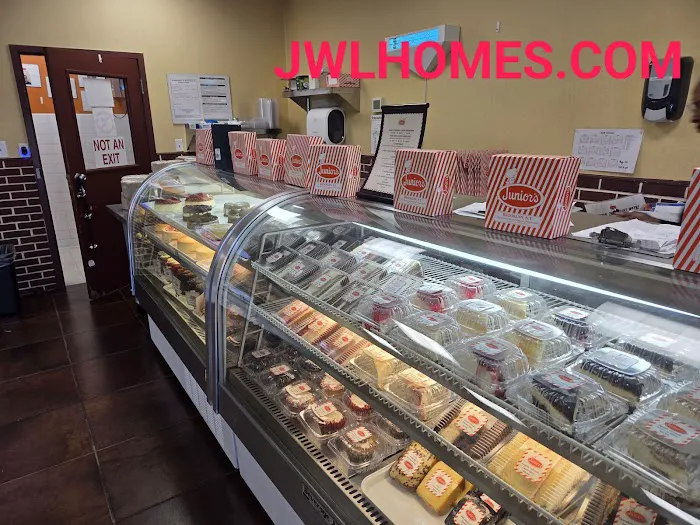 Juniors Cheesecake Bakery Outlet Picture 5