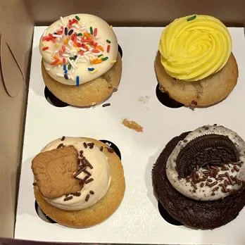 Cupcake Carnivale Picture 6