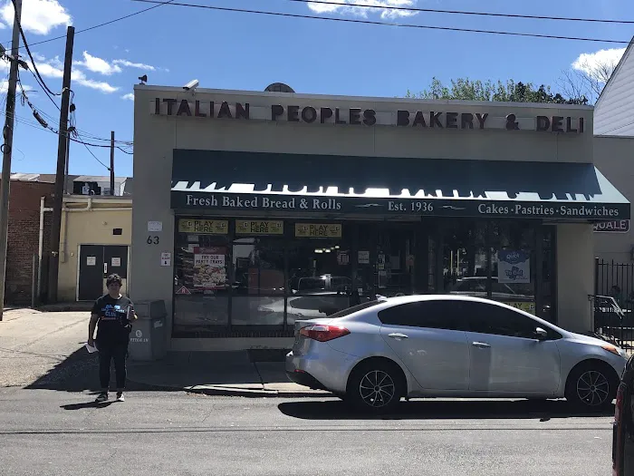 Italian Peoples Bakery Picture 3