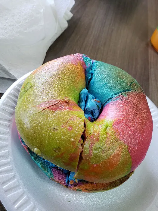Bagel Bazaar - Englishtown Rd Picture 4