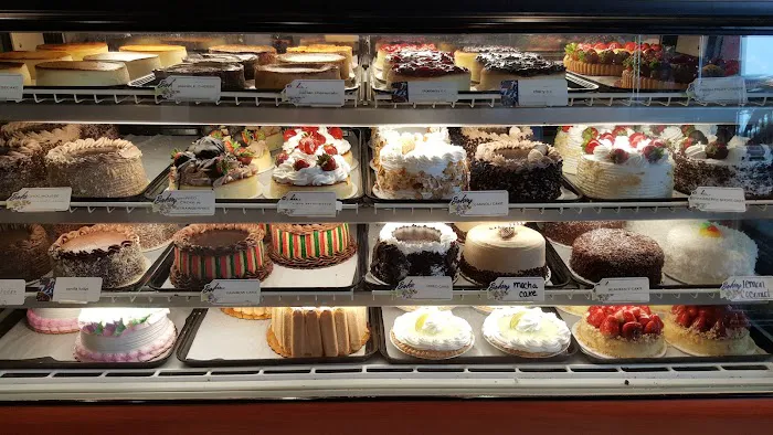 La Dolce Bakery Picture 2
