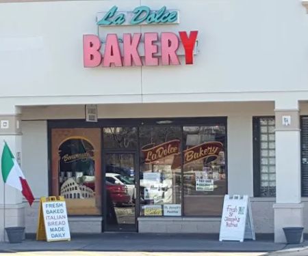 La Dolce Bakery
