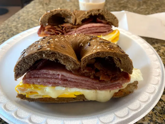 Bagel Talk Cafe Picture 3