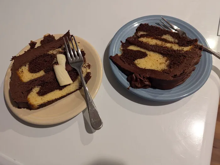 Aunt Joy's Cake Picture 5