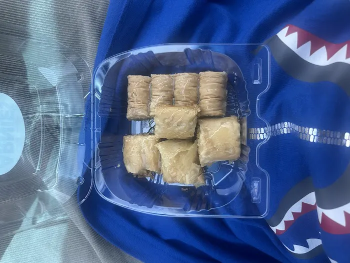 Arnie's Bakery & Cafe Picture 4