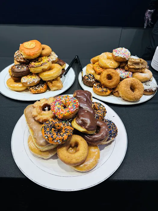 Donut Queen Picture 5