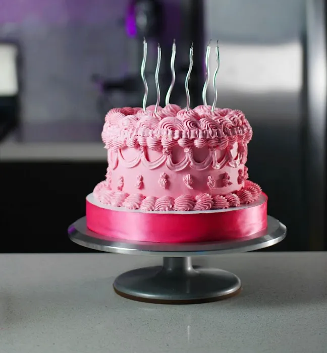 POSH Cakes Picture 1