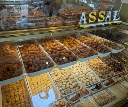 Assal Pastry