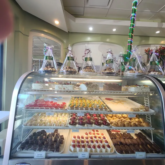 Assal Pastry Picture 5