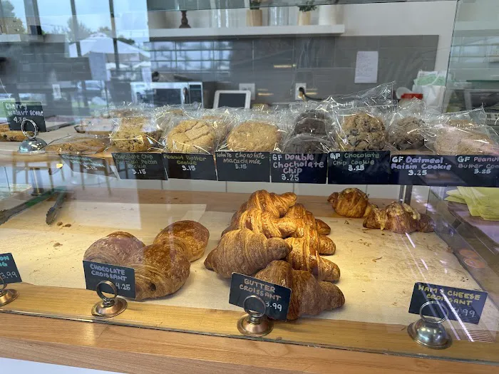 Layer Cake Bakery | Café · Chai · Coffee Picture 5