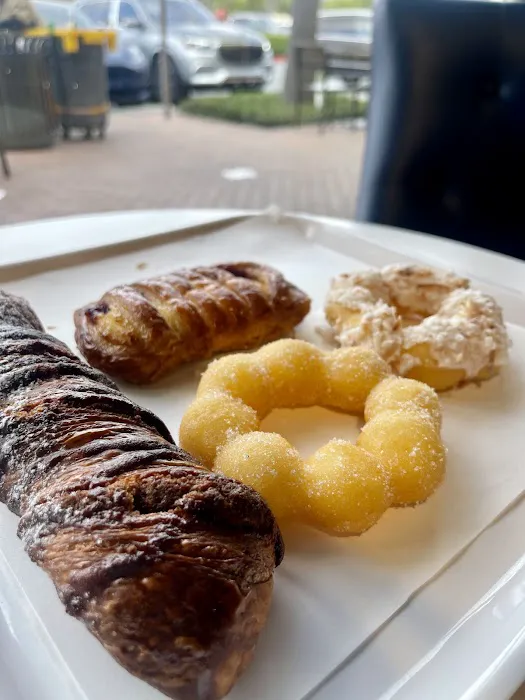 Paris Baguette Picture 3