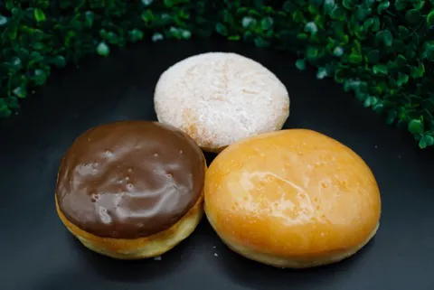 5th Ave Donuts Picture 6