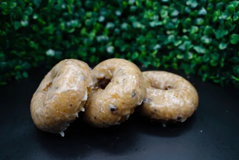 5th Ave Donuts Picture 2