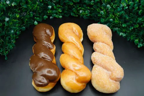 5th Ave Donuts Picture 4
