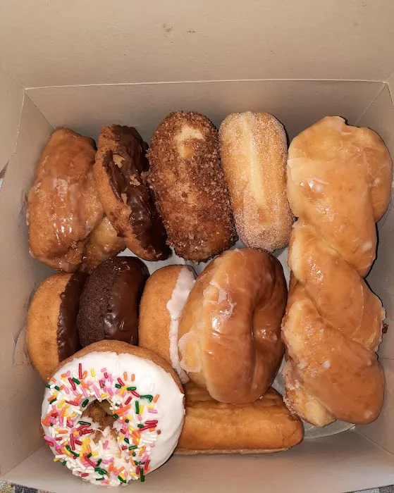 Raised Donuts & Bagels Picture 5