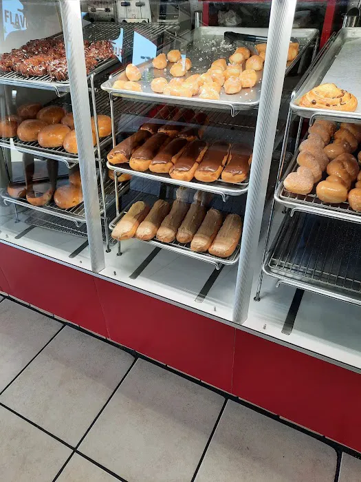 Raised Donuts & Bagels Picture 6