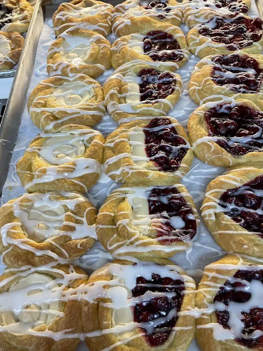 Country Hill Amish Bakery Picture 5