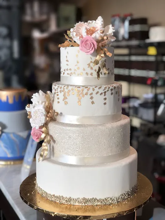Classic Cake Bakery Picture 3