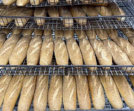 Deluca's Bakery