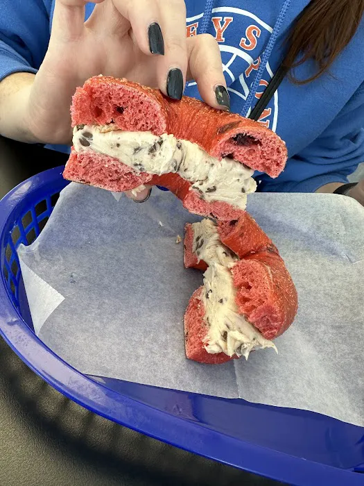 B&B Bagel House Picture 5