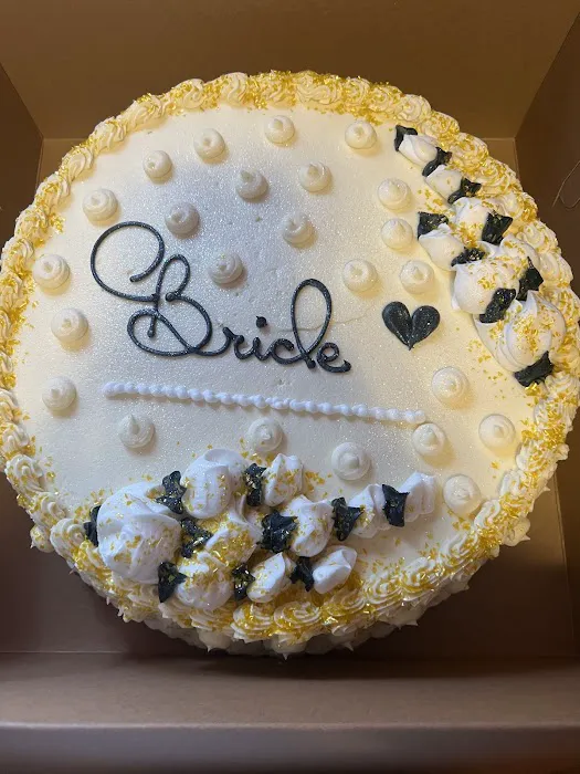 L & M Bakery Picture 5