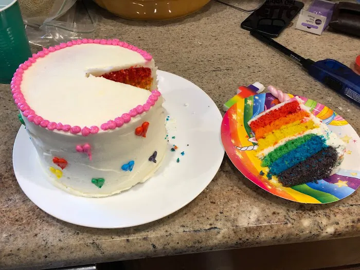Creative Cakes by Carolyn Picture 6