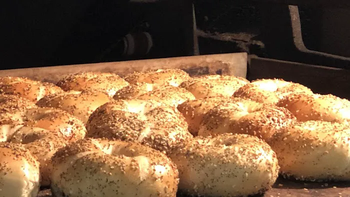Bagel Train Picture 6