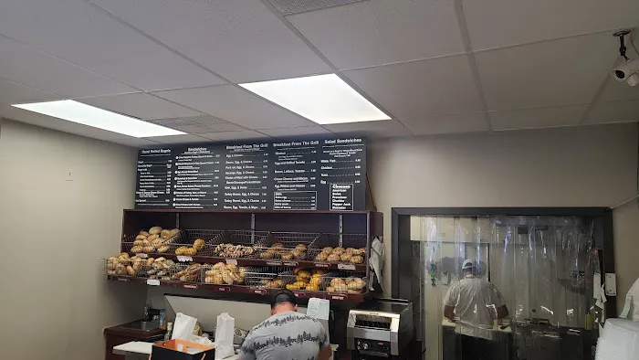 Bagel Train Picture 9