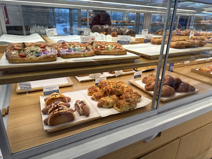 Paris Baguette Picture 7