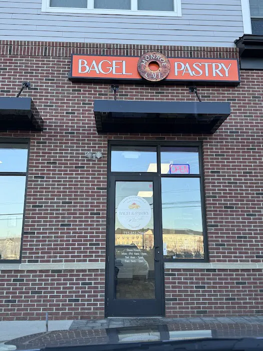 Monroe Bagel and Pastry Cafe Picture 5
