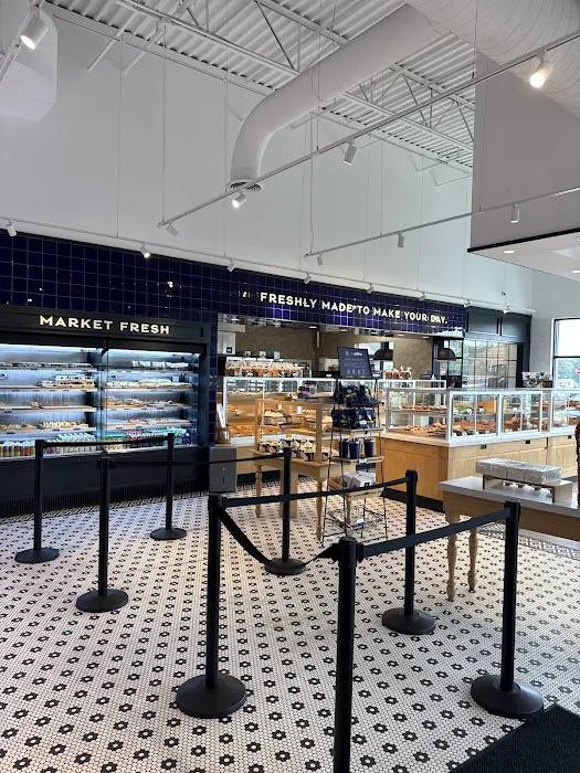 Paris Baguette Picture 1