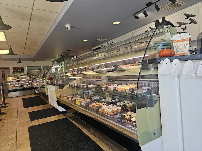 Martino's Bakery Picture 10