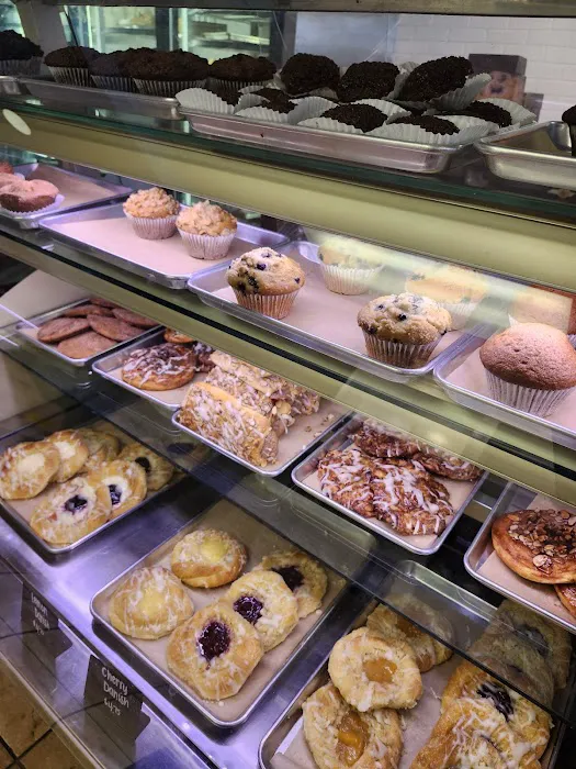 Martino's Bakery Picture 6