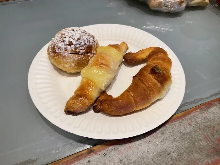 New Buenos Aires Bakery & Cafe Picture 5