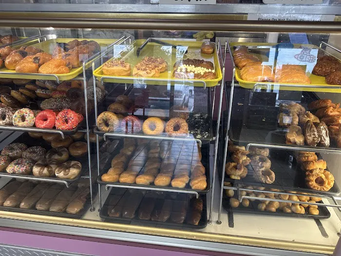 Donut Club Picture 5